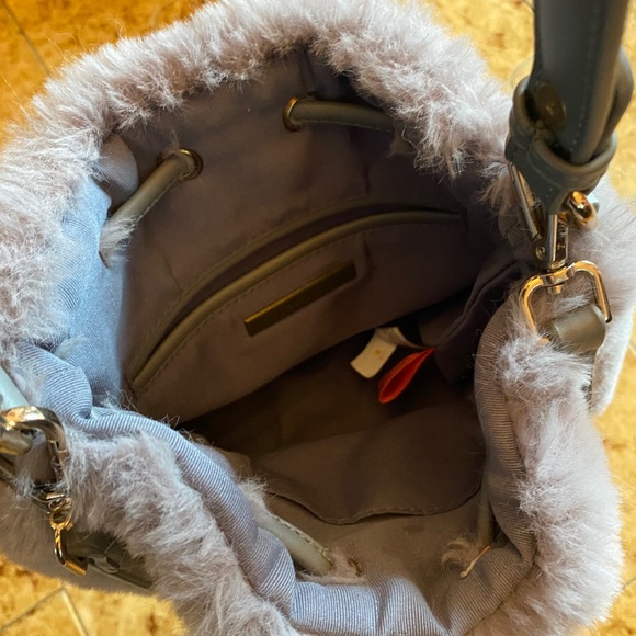 Street Level Faux fur purse - Picture 2 of 6